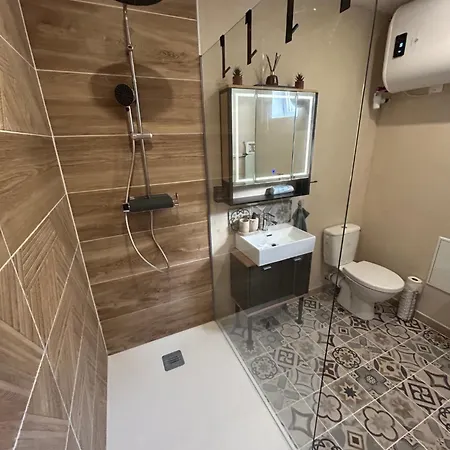 Apartment De Charme L'echappee Douce Les Attaques